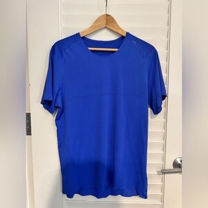 Moving sale** Lululemon Fast And Free Short Sleeve Breathe Size M